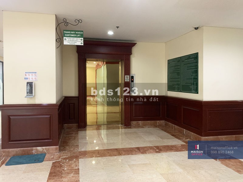 Cho thuê văn phòng The Manor Bình Thạnh, DT 360m2 tầng 1