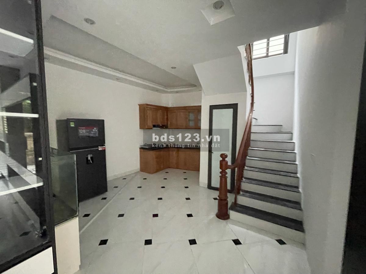 SIÊU HIẾM PHÚ LA - Ô TÔ ĐỖ CỬA - KD NHỎ - GẦN TRỤC ĐƯỜNG LỚN - 41.7M - NHỈNH 6 TỶ