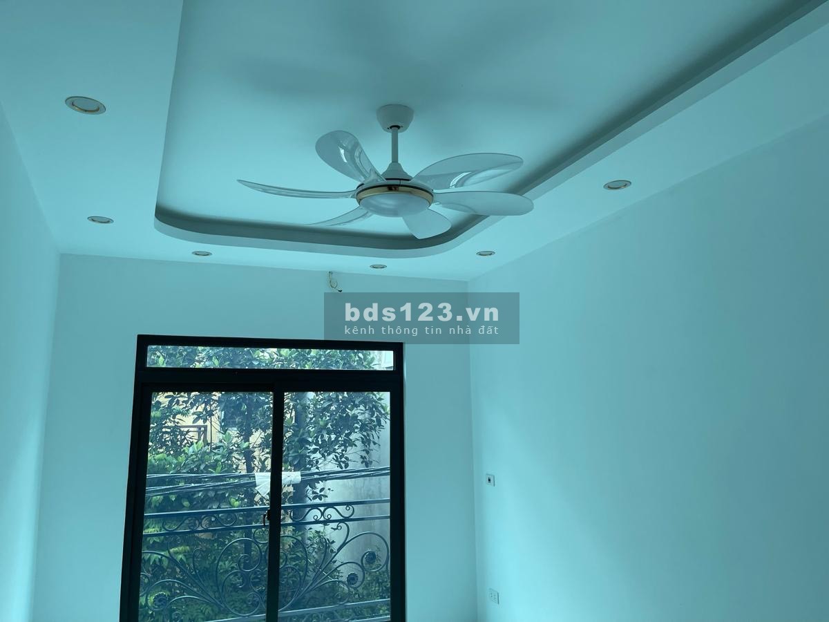 SIÊU HIẾM PHÚ LA - Ô TÔ ĐỖ CỬA - KD NHỎ - GẦN TRỤC ĐƯỜNG LỚN - 41.7M - NHỈNH 6 TỶ
