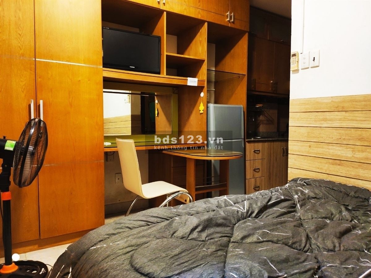 Vừa trống lại phòng full Nội thất giá rẻ trung tâm Q1