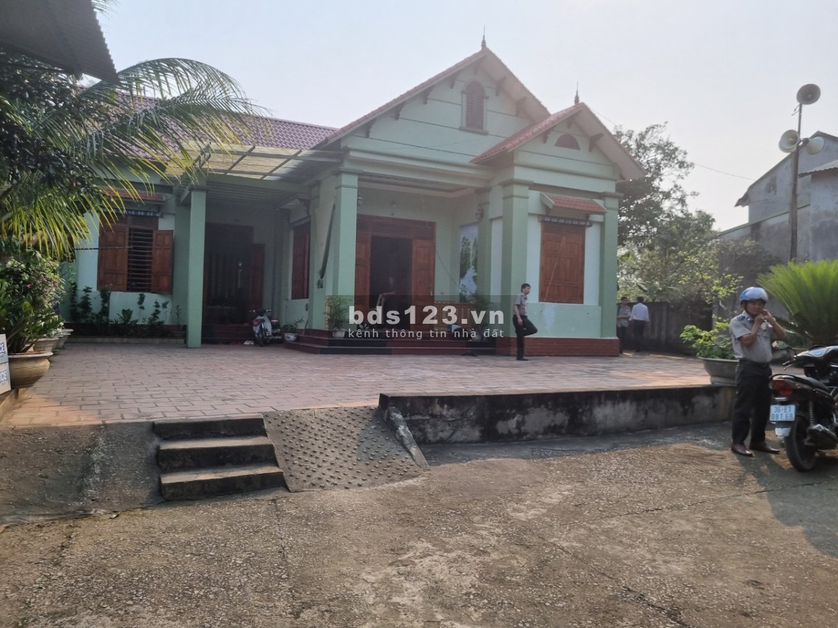 Bán gấp 1564m2 đất tại thôn Vân Lương xã Thành Tiến, huyện Thạch Thành, Thanh Hóa