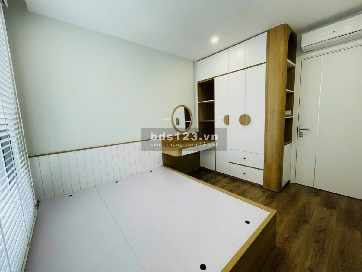 Bán căn hộ 1N+ full đồ 2,950 gần công viên và nhà để xe