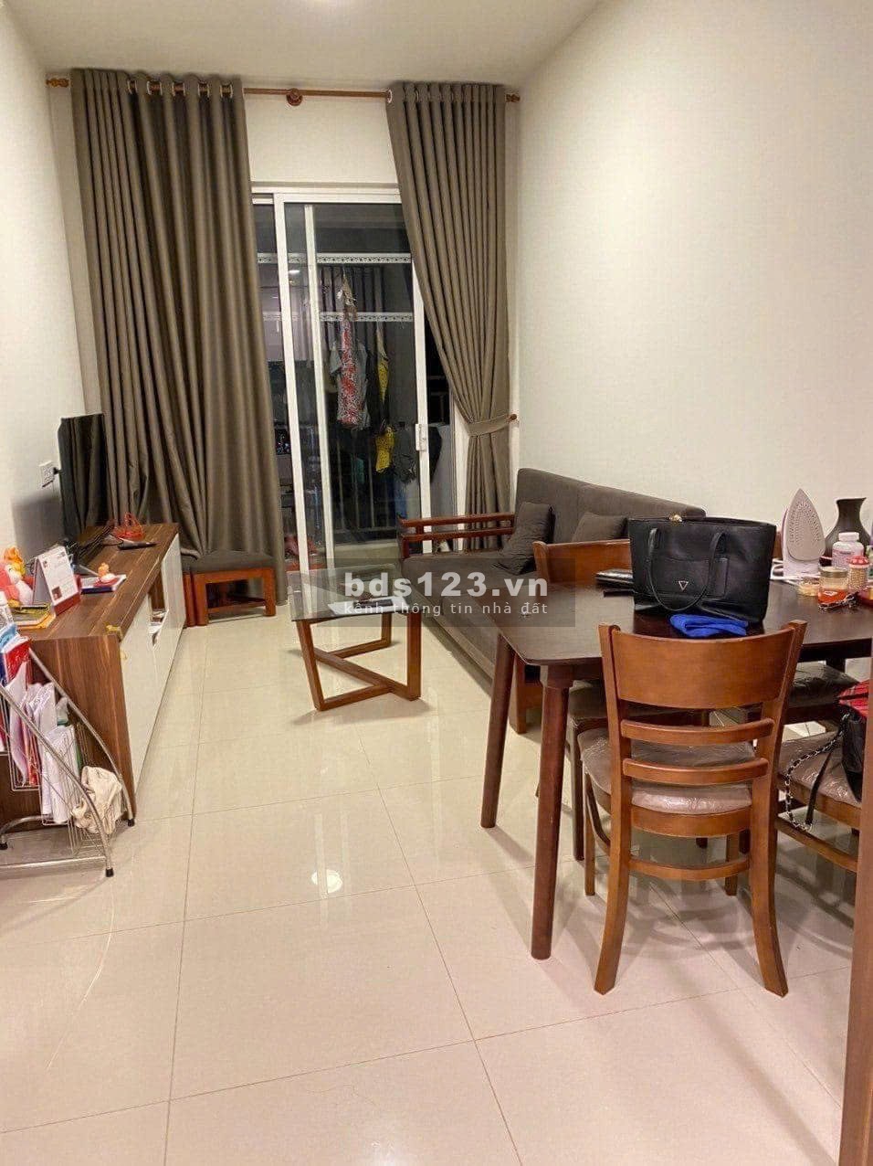 Chung cư Sông Đà, Kì Đồng, Q3: 2p ngủ, 2wc, 87m2, 14tr