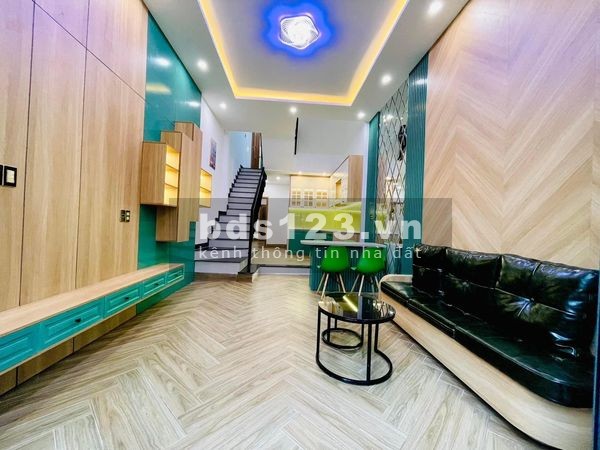 Nhà mới 2 tầng tại Trần Xuân Lê, 3PN, 3WC, giá 2.95 tỷ.