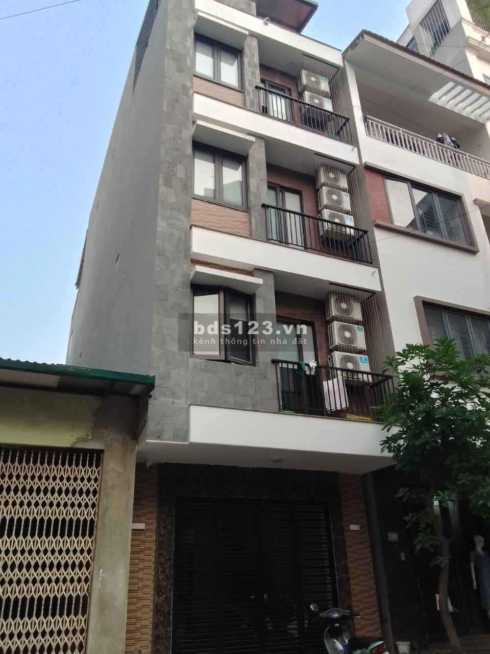 BÁN NGAY GÀ ĐẺ TRỨNG VÀNG TẠI PHÚ DIỄN ĐẢM BẢO SINH LỜI BỀN VỮNG