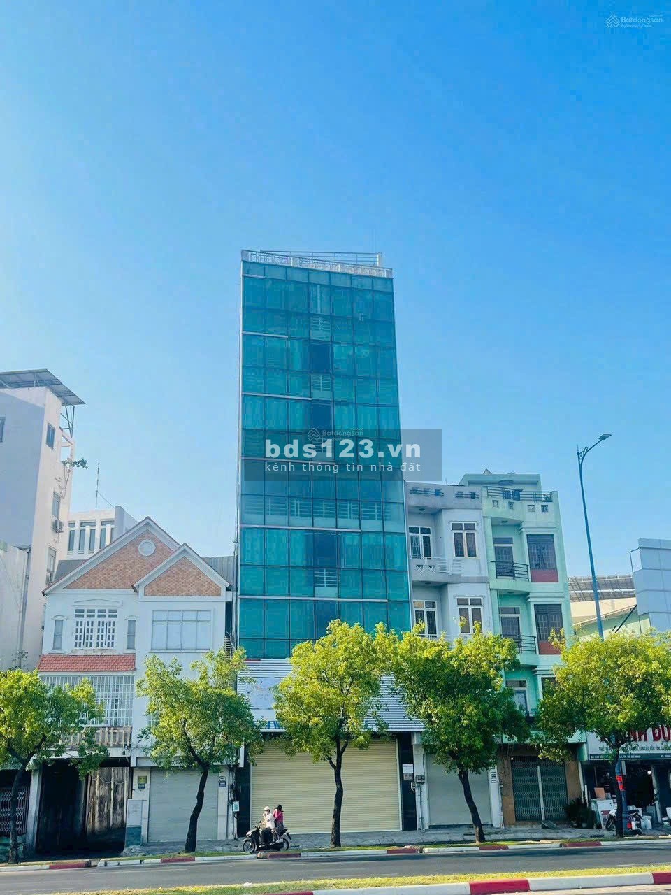 Bán nhà MẶT TIỀN KD, 7 tầng, 630m2 - thang máy. HĐ Cty thuê 2 tỷ. Đường Tô Hiến Thành, Quận 10