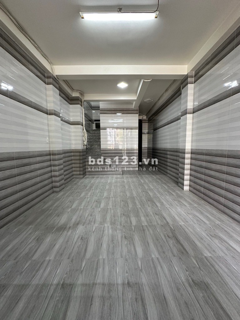 Bán nhà MẶT TIỀN KD, 7 tầng, 630m2 - thang máy. HĐ Cty thuê 2 tỷ. Đường Tô Hiến Thành, Quận 10