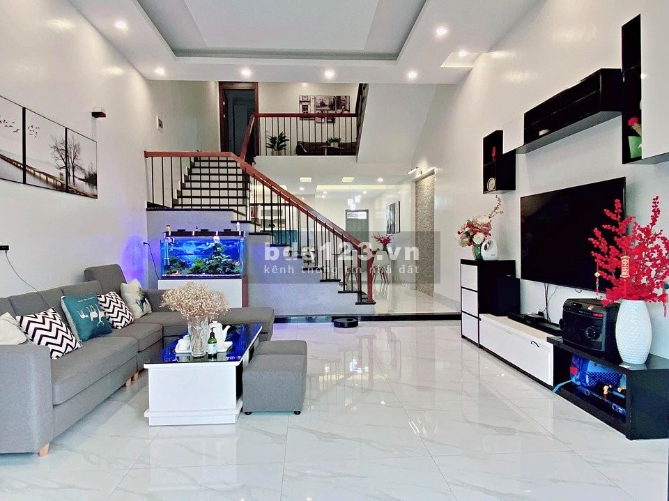SIÊU PHẨM CHỐT NGAY VỀ TAY, LÔ GÓC ĐẸP, 3 BƯỚC RA PHỐ, NHÀ ĐẸP CỔ NHUẾ 51M - 5,3 TỶ