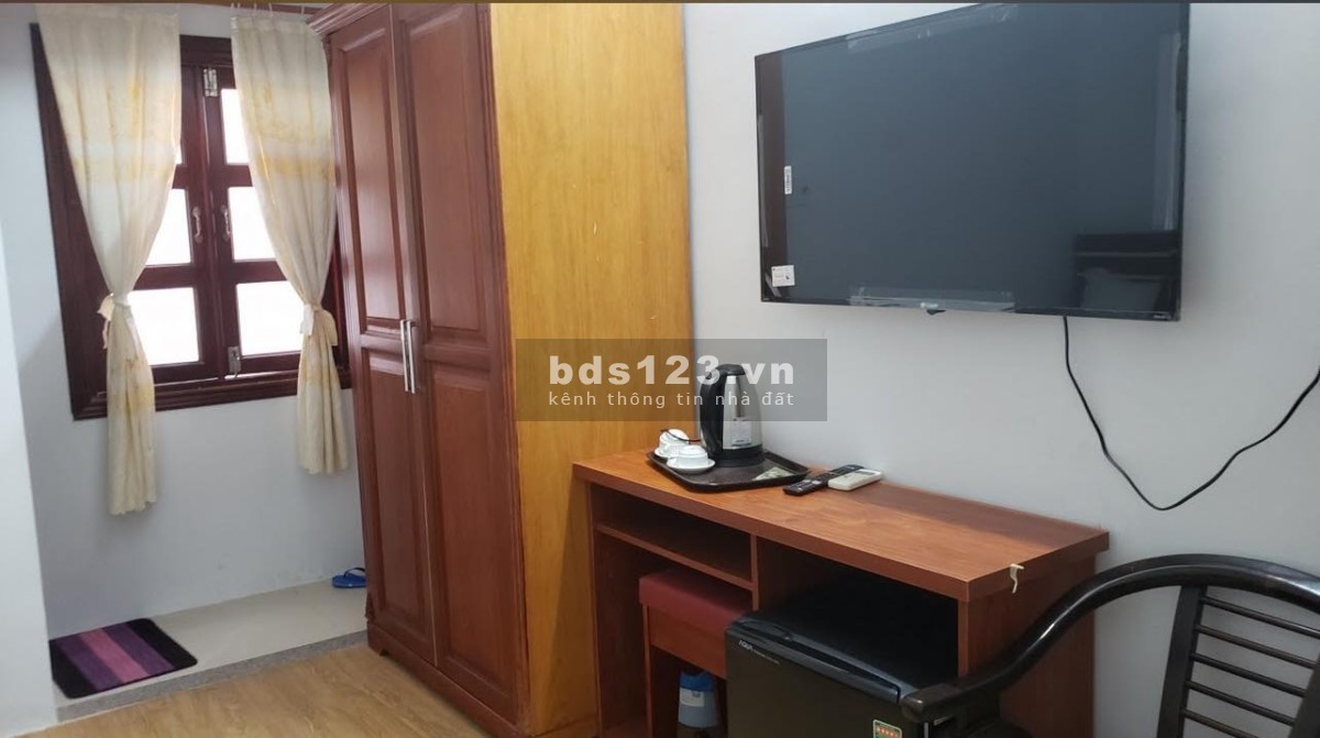 TL18 Bán khách sạn mặt tiền đường Mê Linh gần biển và chợ Xóm Mới