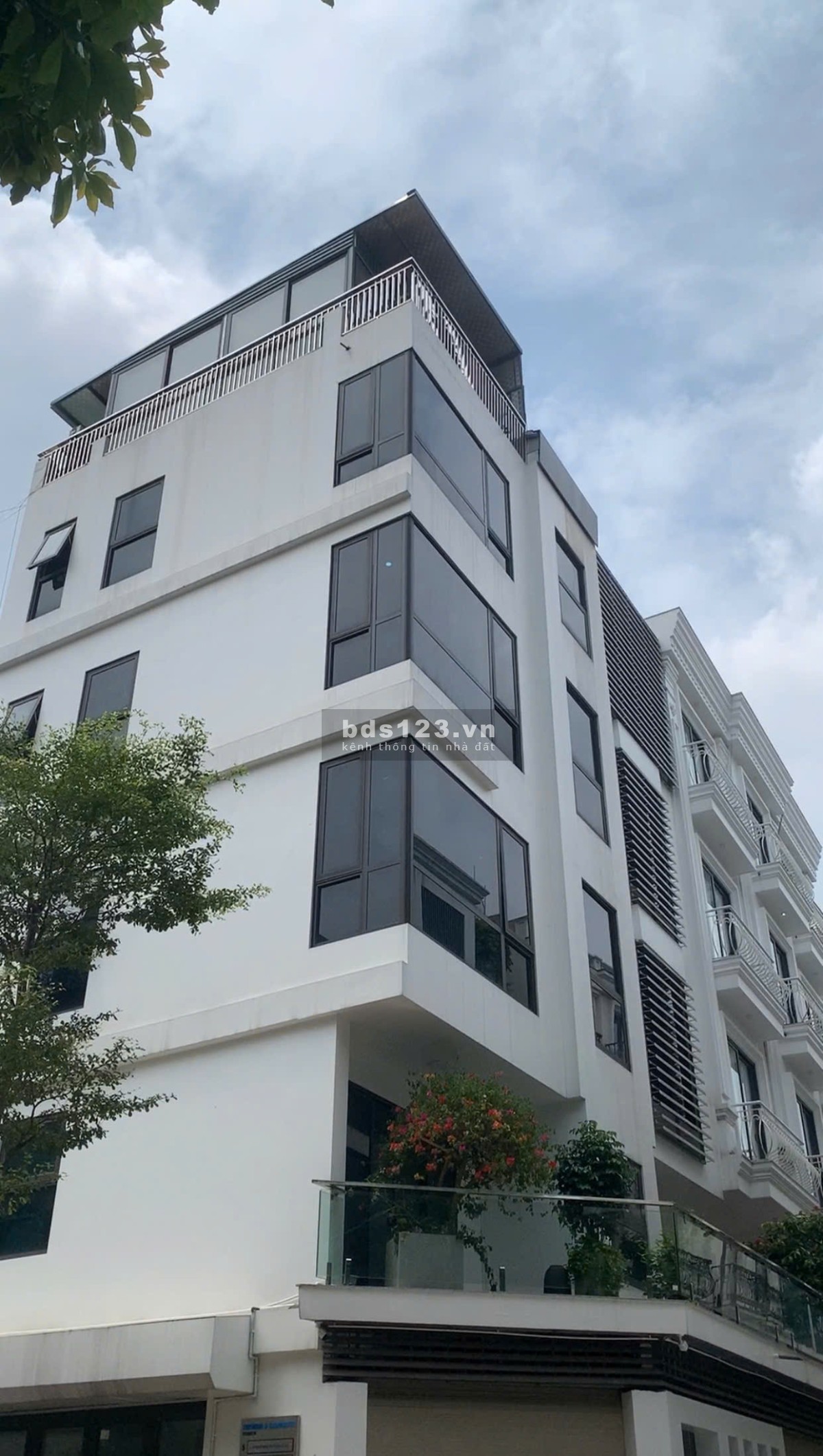 CỰC SỐC PHỐ ĐẠI AN - NHÀ 7 TẦNG️ - THANG MÁY - OTO TRÁNH