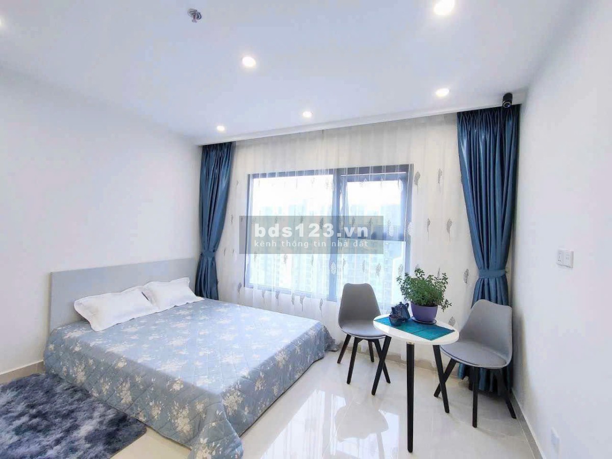 Bán căn Studio 32m2, full nội thất, Vin Smart City, 1,93 tỷ, 0888516777