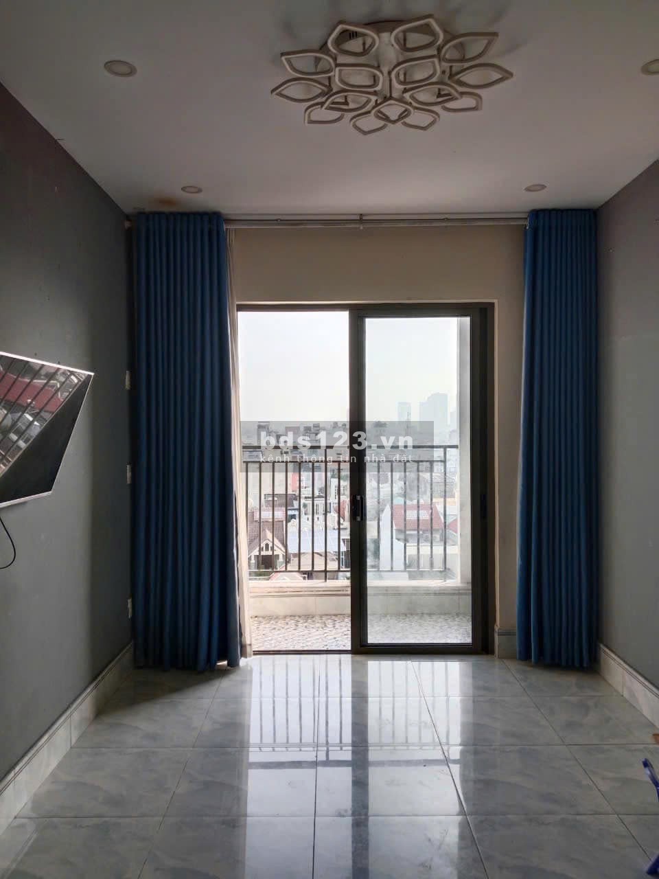 Căn hộ chung cư 312 Lạc Long Quân, Quận 11: 65m2, 2p ngủ, 2wc, 10tr