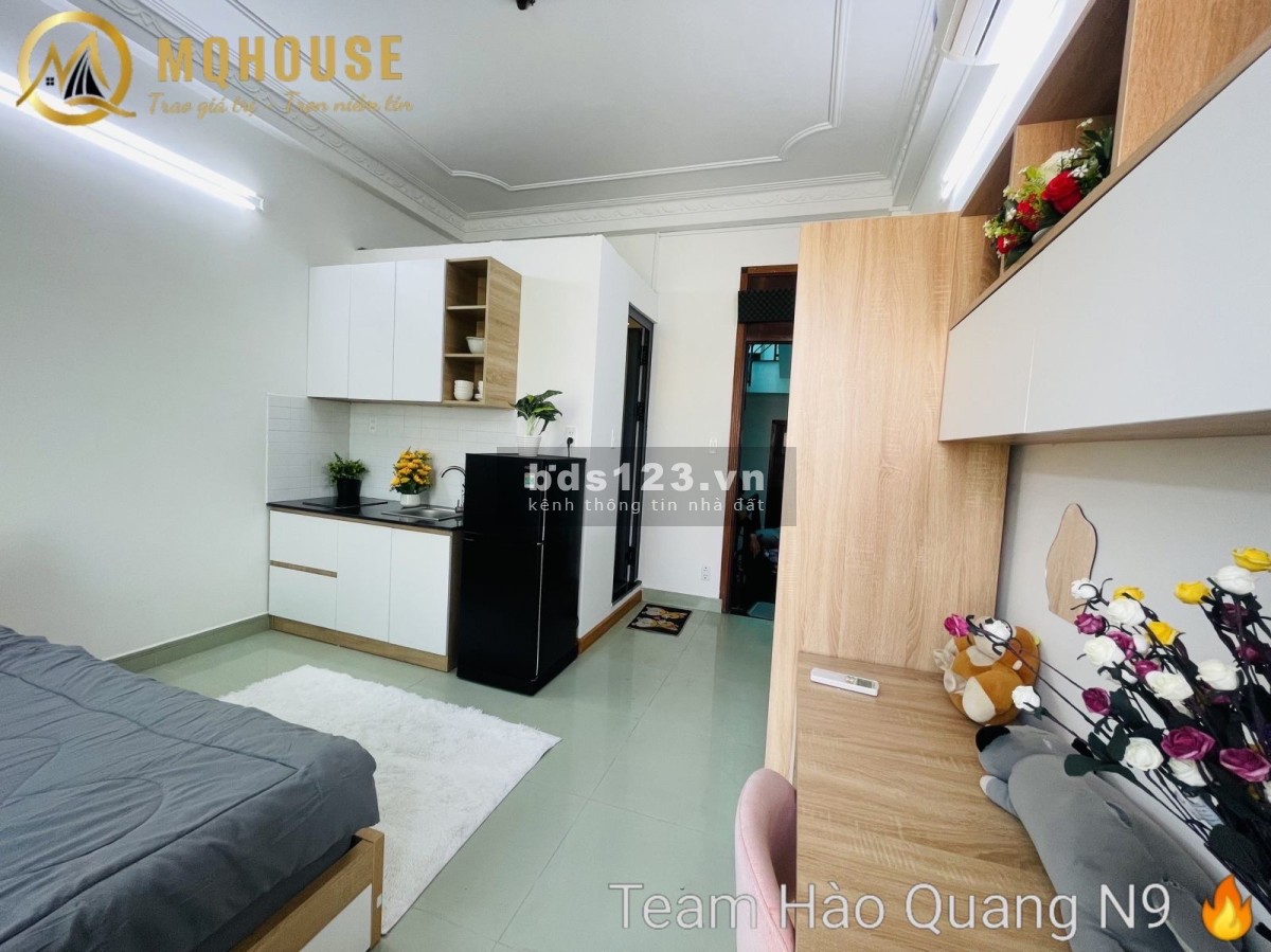 Căn hộ siêu đẹp, Ban công cửa sổ tại CMT8, Quận 10 - Full nội thất