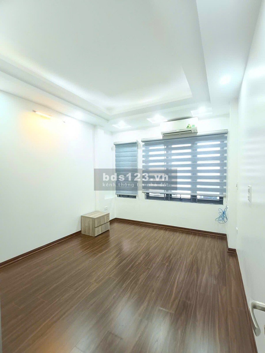 NHÀ ĐỘI NHÂN, BA ĐÌNH OTO TRÁNH NGÕ THÔNG KINH DOANH, 2 THOÁNG, NỘI THẤT XỊN 42m2x5T 12TỶ