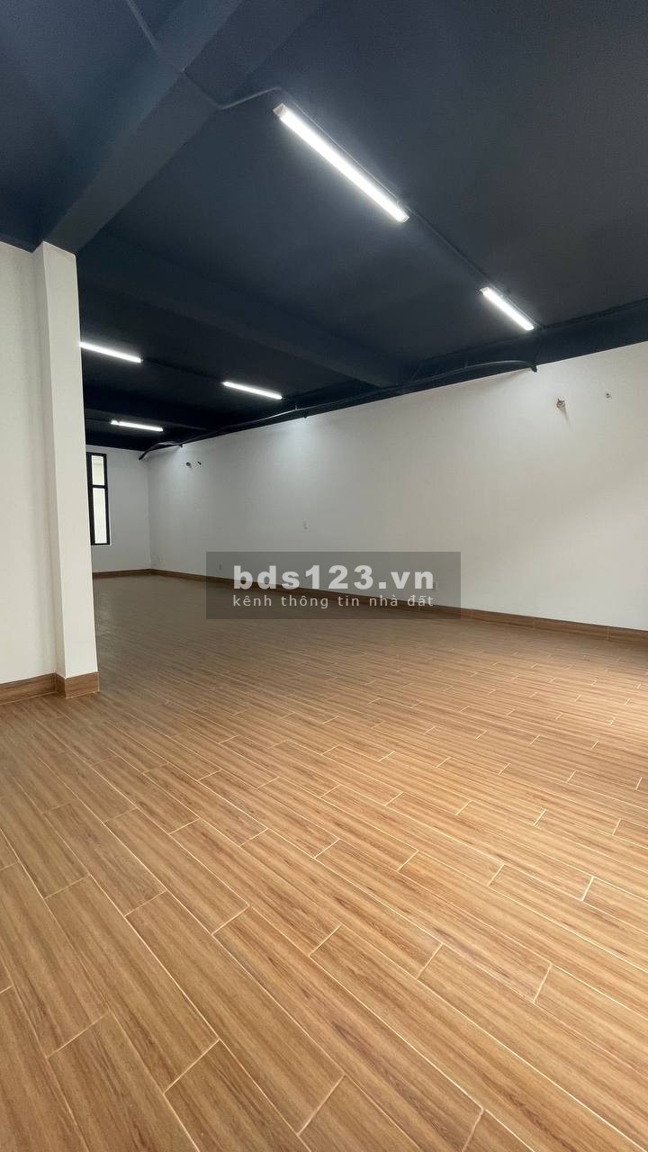 Nhà phố cho thuê nguyên căn chỉ từ 22tr 5 tầng tại vin quận 9