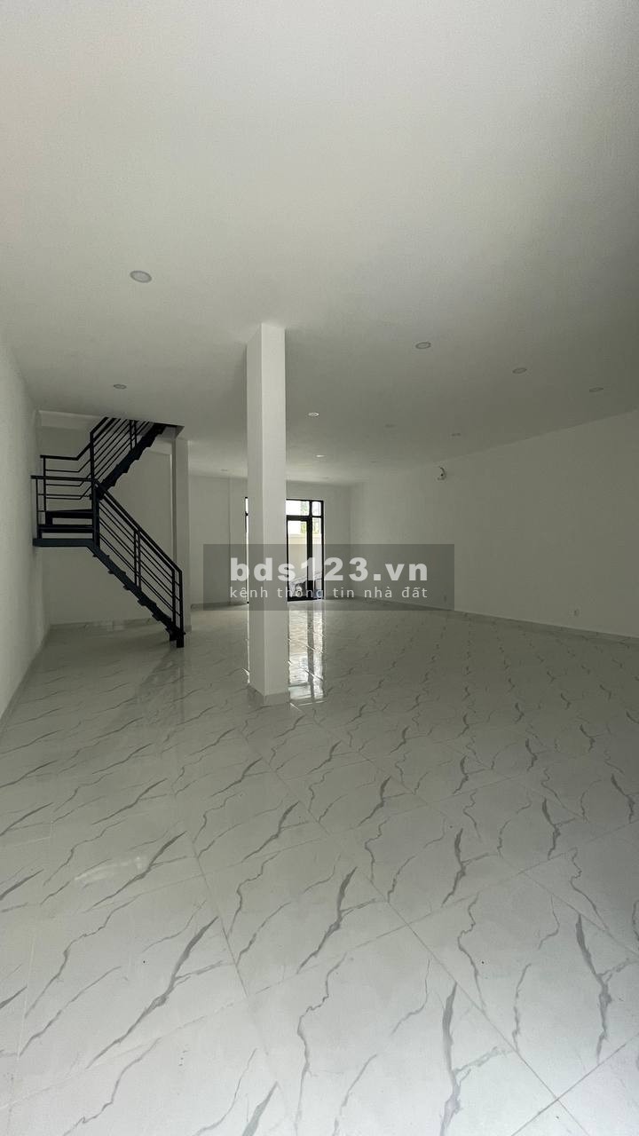 Nhà phố cho thuê nguyên căn chỉ từ 22tr 5 tầng tại vin quận 9