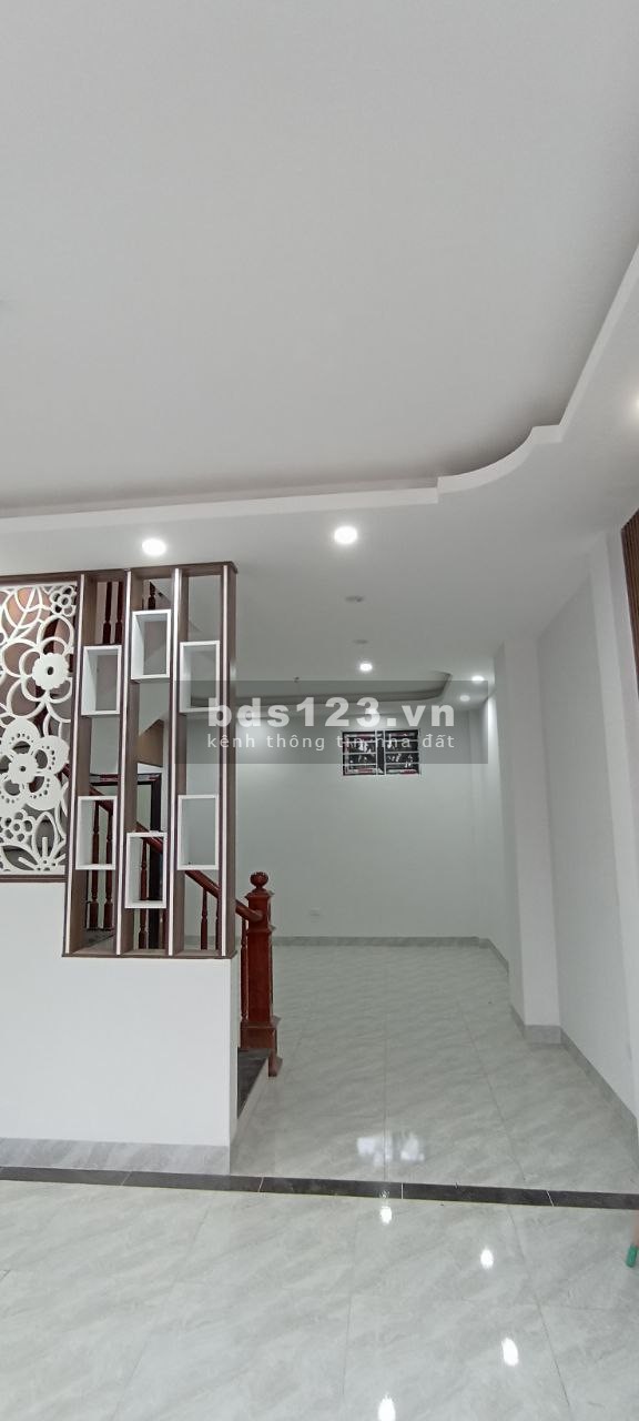 Nhỉnh 3 tỷ có nhà ở ngay oto đỗ cửa cách Đô Nghĩa Yên Nghĩa 15 phút đi xe.