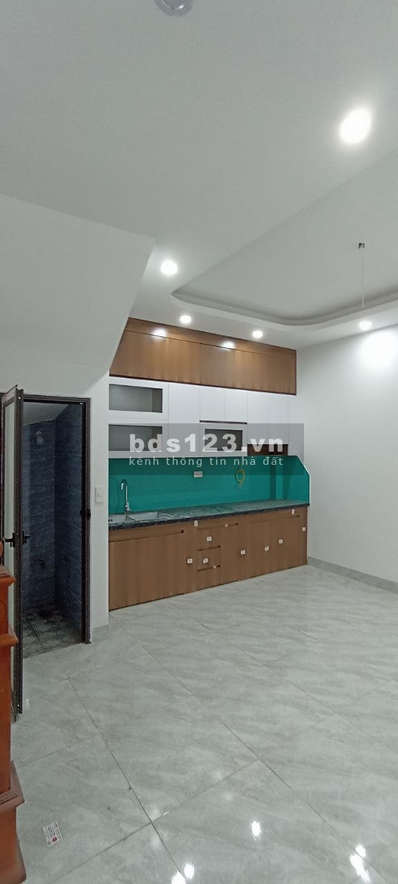 Nhỉnh 3 tỷ có nhà ở ngay oto đỗ cửa cách Đô Nghĩa Yên Nghĩa 15 phút đi xe.