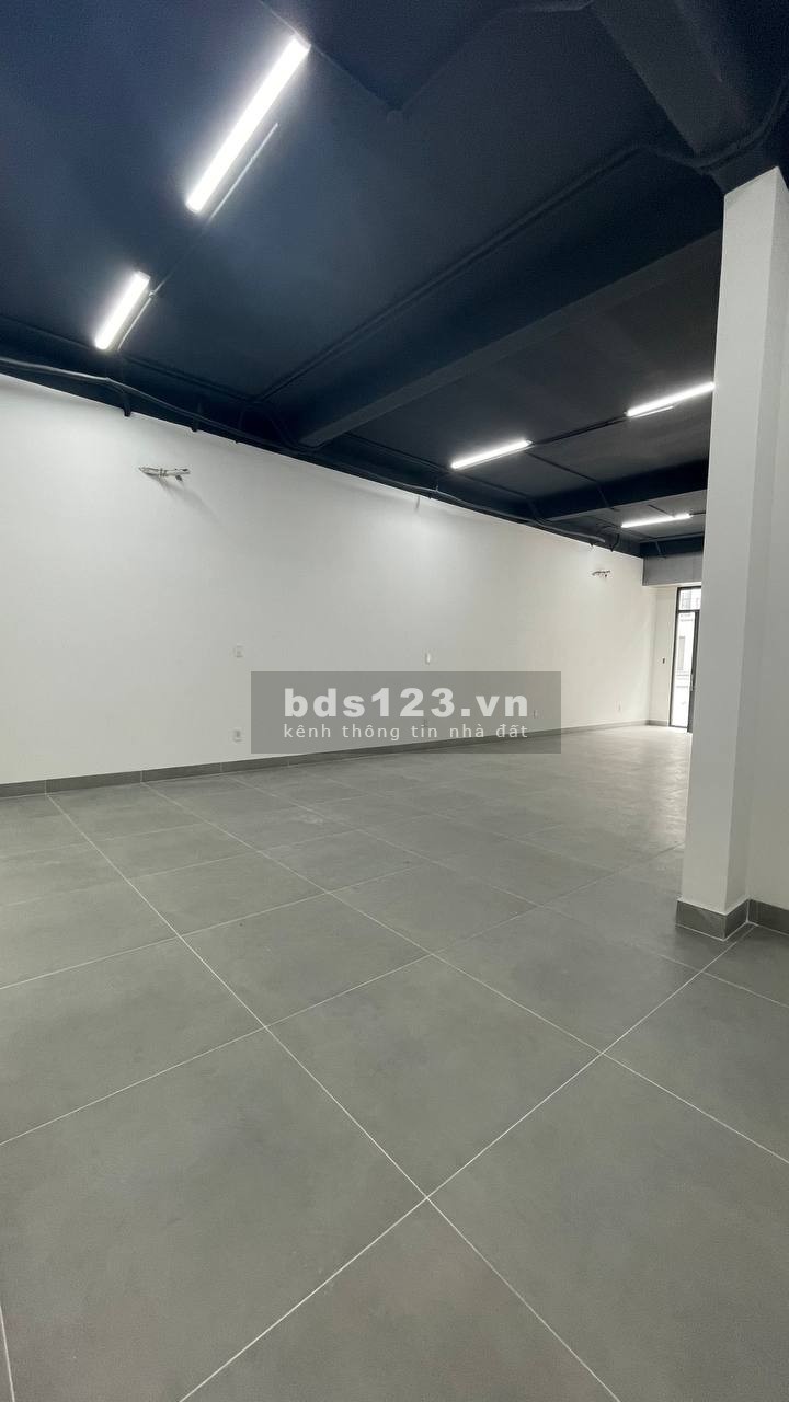 Nhà phố cho thuê nguyên căn chỉ từ 22tr 5 tầng tại vin quận 9