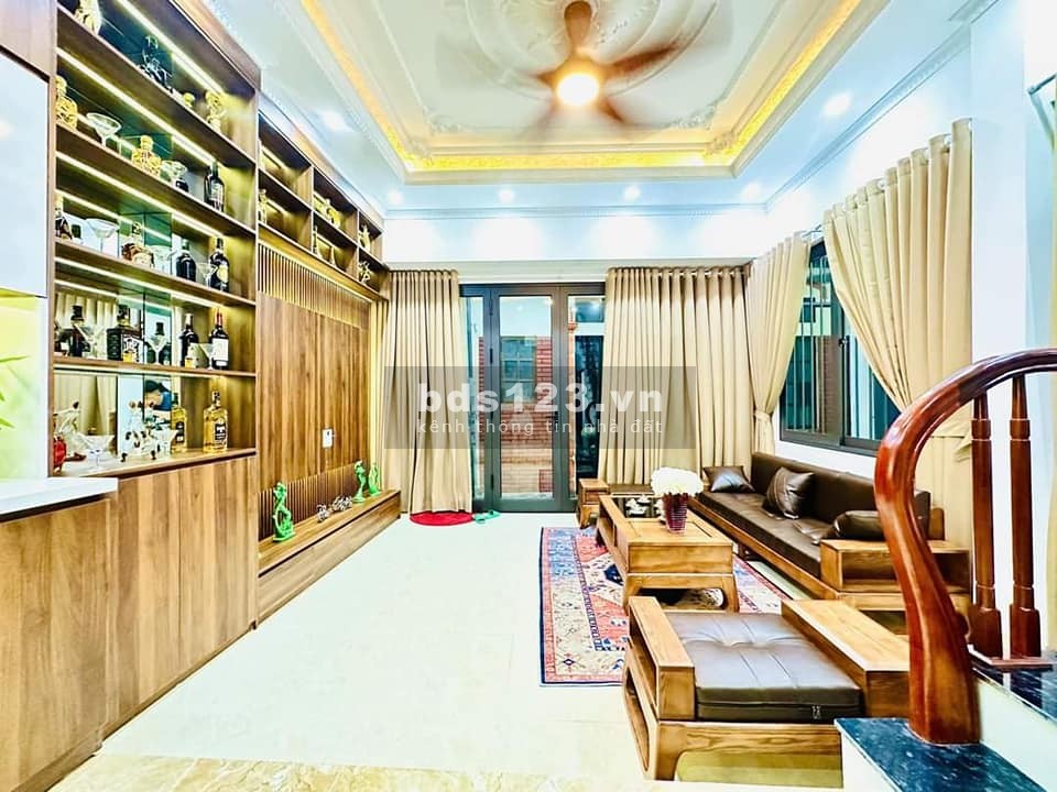 NHÀ ĐẸP PHÚ DIỄN - BA GÁC ĐỖ CỬA - NHÀ XÂY MỚI TINH - NGÕ RỘNG THÔNG THOÁNG 43M - 4.8 TỶ