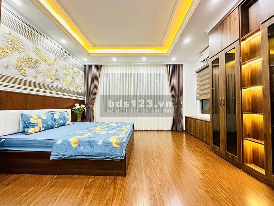 NHÀ ĐẸP PHÚ DIỄN - BA GÁC ĐỖ CỬA - NHÀ XÂY MỚI TINH - NGÕ RỘNG THÔNG THOÁNG 43M - 4.8 TỶ