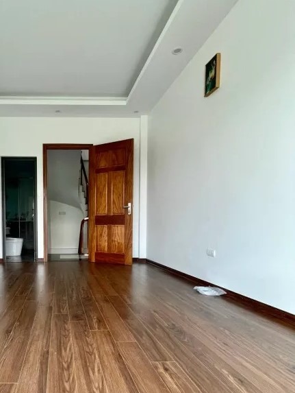 Bán nhà mới phố Kim Đồng, quận Hoàng Mai, 5 tầng giá 6 tỷ