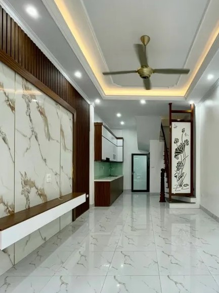 Bán nhà mới phố Kim Đồng, quận Hoàng Mai, 5 tầng giá 6 tỷ