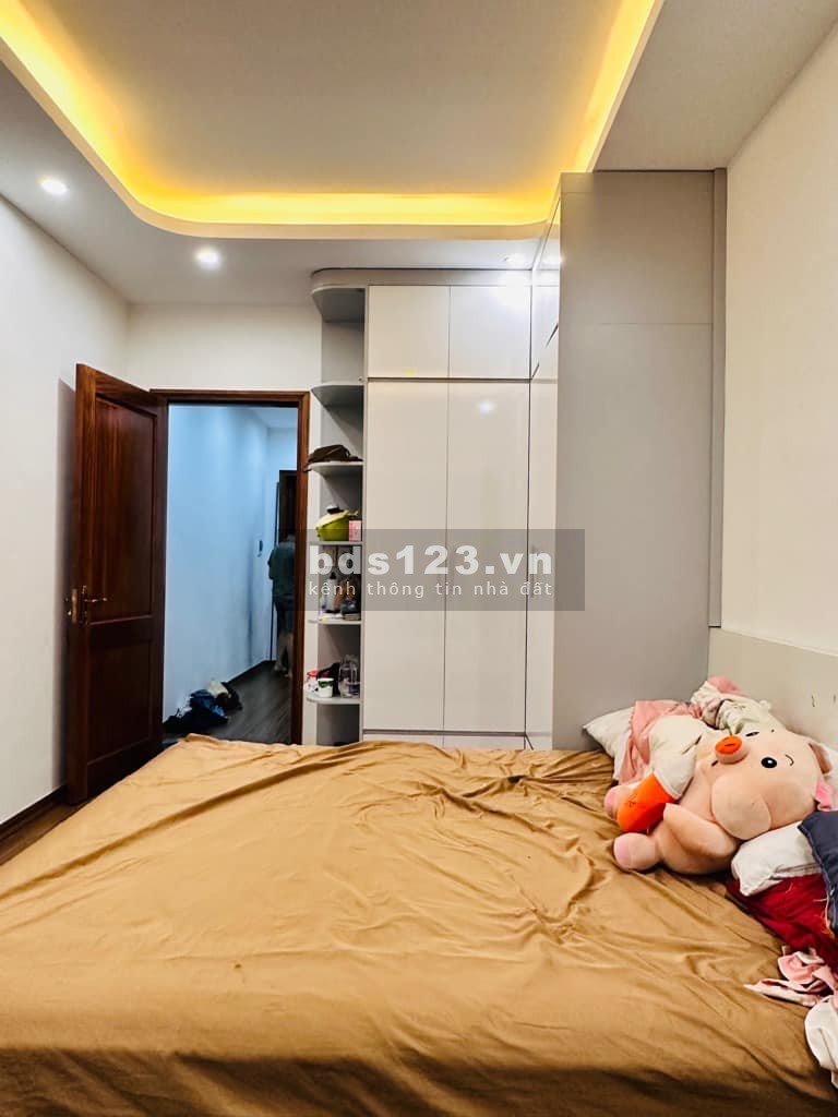 CỰC HIẾM TRẦN CUNG NHÀ ĐẸP, THOÁNG, CHUẨN CÔNG NĂNG 30M2X5 TẦNG 5,35 TỶ
