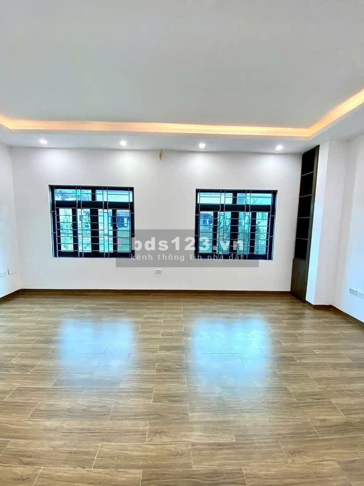 SIÊU PHẨM VĂN TIẾN DŨNG 4,5 TỶ THIẾT KẾ ĐẸP 5 TẦNG x 32M2