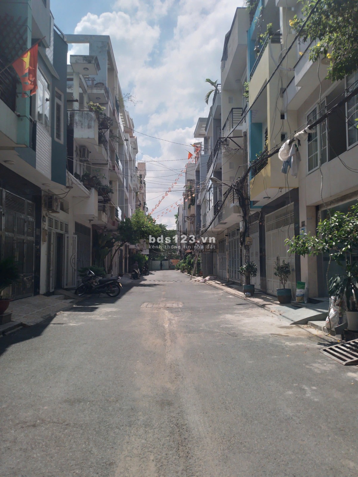 Khuông Đất Ngang 8 Dài 15 Ngay Hẻm Xe Tải Phan Văn Trị, Bình Thạnh Giá Chỉ 130tr/m2.