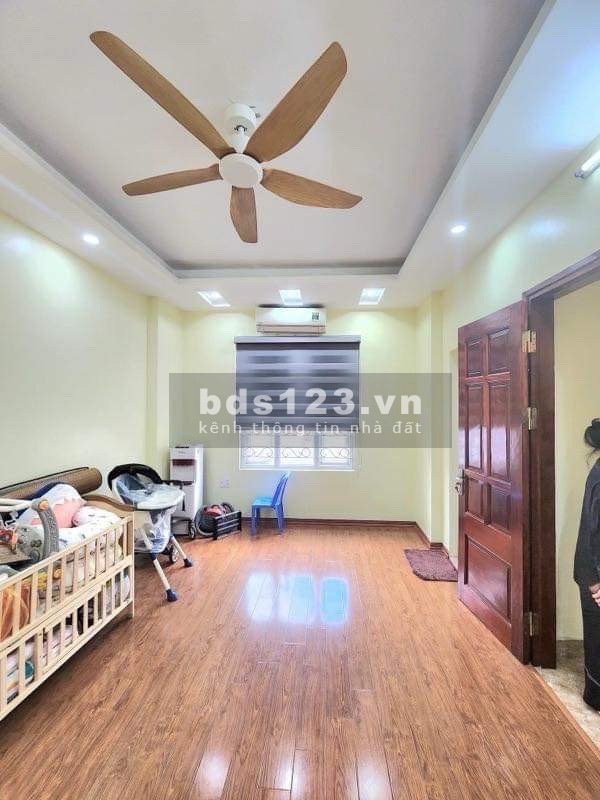 CHÍNH CHỦ THIỆN CHÍ NHỜ ĐẨY NHANH CĂN NHÀ DÂN NGÕ THÔNG TỨ TUNG KHU KHƯƠNG TRUNG – PHÁP LÝ SẠCH BONG