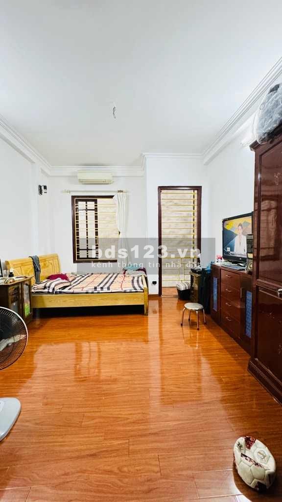 NHÀ KHU VIP VĨNH PHÚC, NGÕ ĐẸP, NHÀ ĐẸP Ở NGAY, CÁCH PHỐ 25M, 40M2, 5 TẦNG, 5.3 TỶ