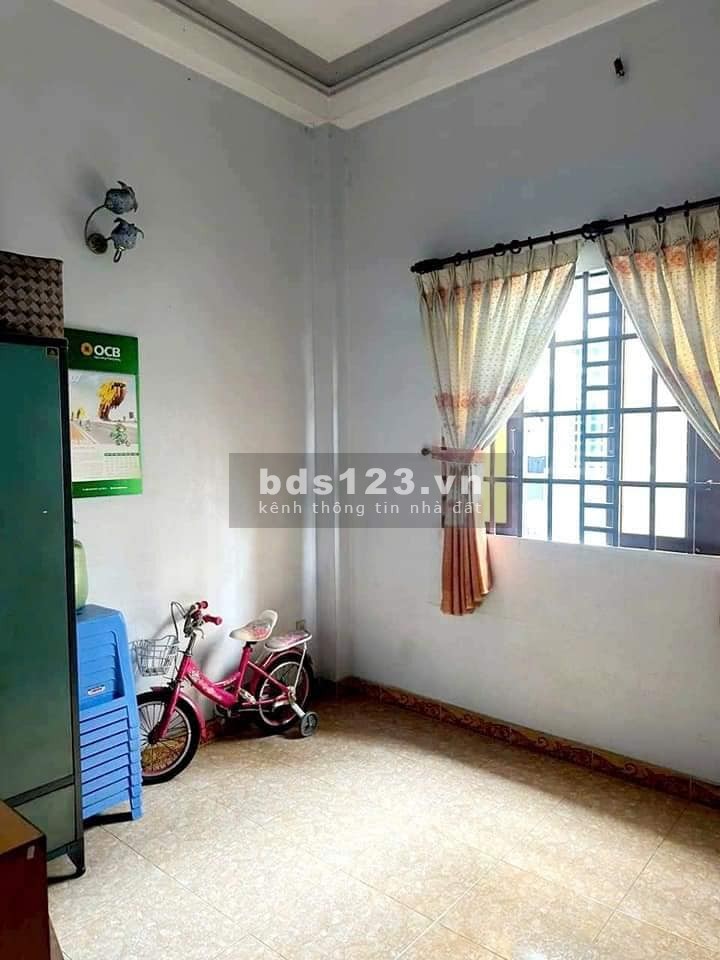 THI SÁCH - LÔ GÓC KIỆT NHỰA - 70M2 - 2 TẦNG - 4 TỶ NHỈNH