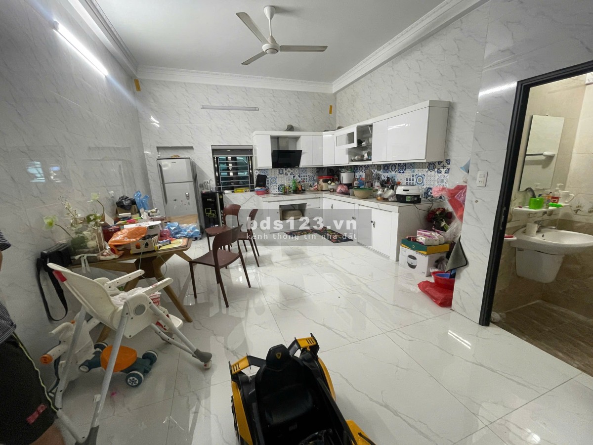 Bán nhanh nhà đẹp Thụy Phương - 50m ra đường lớn - Sổ vuông đẹp như tờ a4