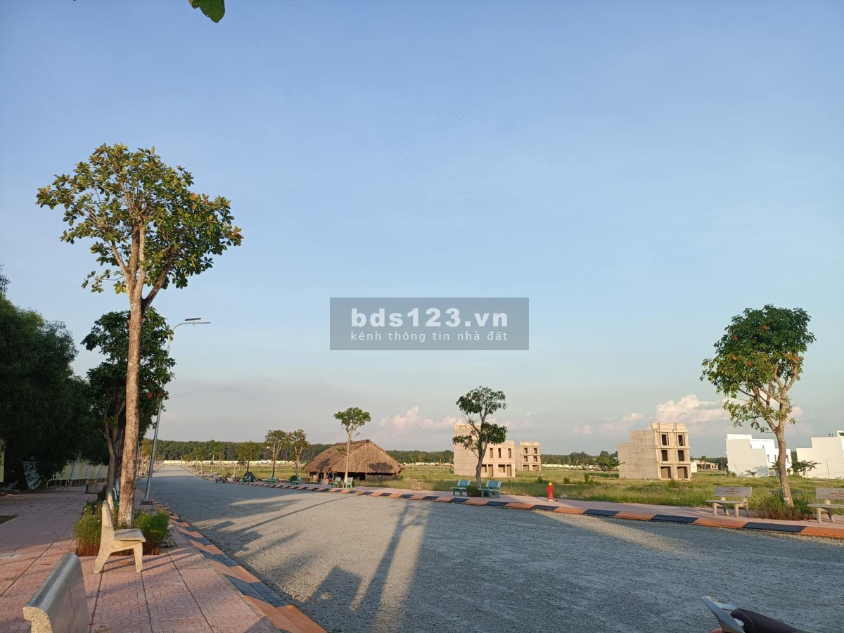 Làm giàu với bất động sản, tại sao không? Sở hữu ngay lô đất nền tại ALANA CITY để nhận ngay ưu đãi