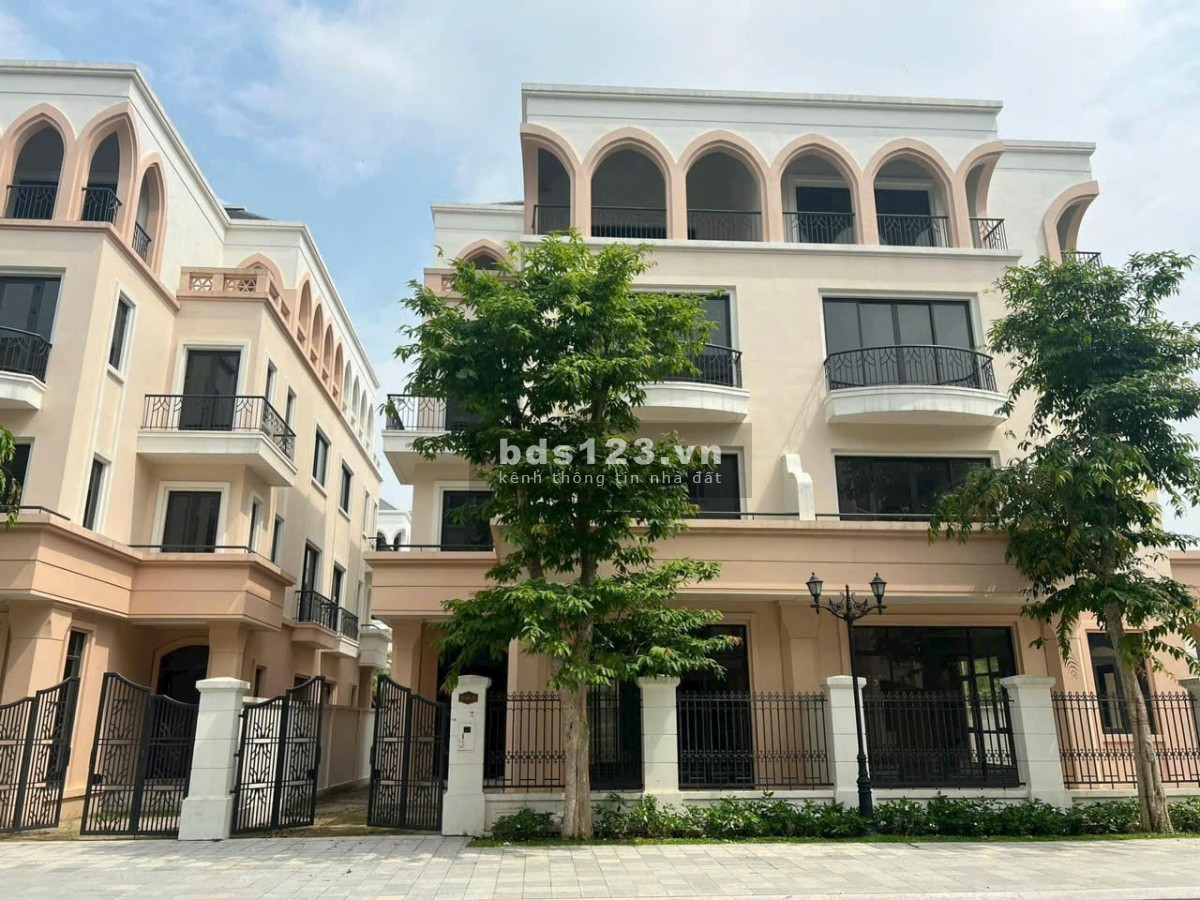 SIÊU PHẨM SONG LẬP HẢI ÂU, OCP2 DT: 150m, thang máy, chỉ nhỉnh 20 tỷ