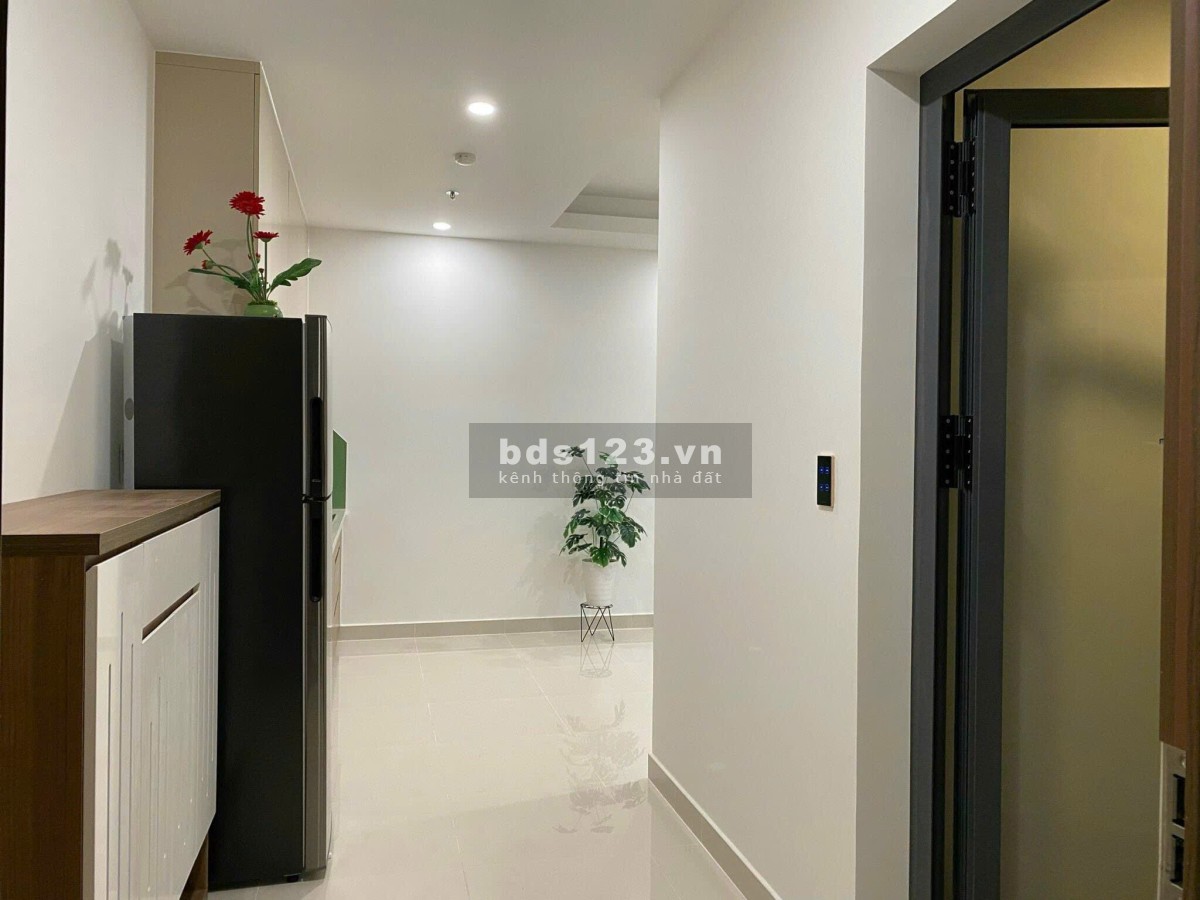 Chung Cư Sky Center Tân Bình 3PN 2WC 95m2 18tr/tháng. Full nội thất