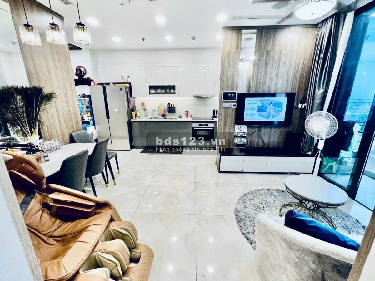 ***Bán nhà mặt tiền Tự Lập*** phường 4 Tân Bình, 4 tầng; 5,6m x 16,5m