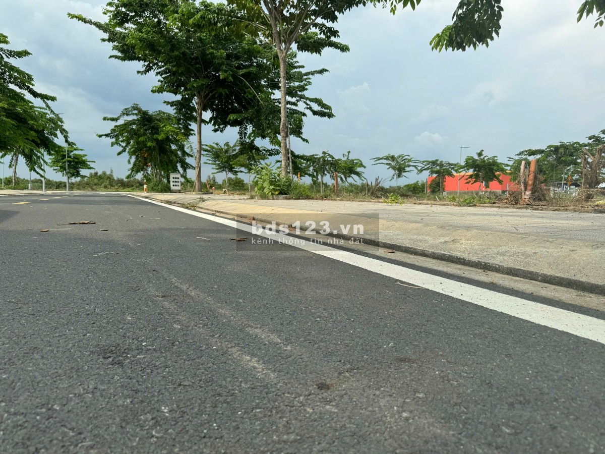 BÁN 10 NỀN ĐẤT DUY NHẤT - ĐÃ CÓ SỔ HỒNG RIÊNG - THỔ CƯ 100%