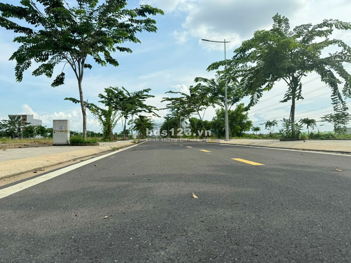 ĐẤT NỀN ĐẦU TƯ TỐT NHẤT GẦN BÌNH CHÁNH - SỔ HỒNG RIÊNG TỪNG NỀN