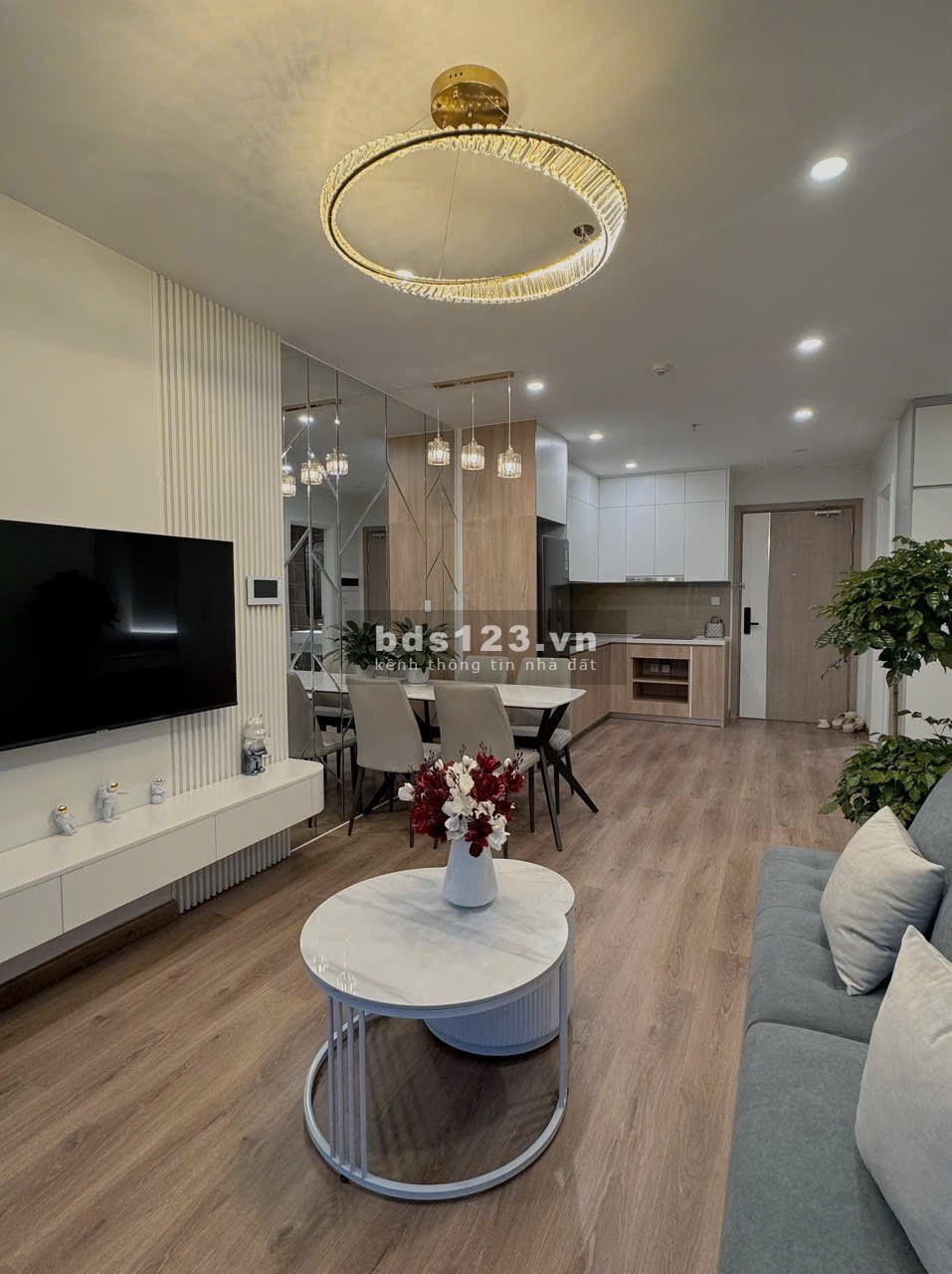 Em bán căn 1+ 48m2 toà i1 Imperia Vinhomes Smartcity view hồ công viên thoáng mát