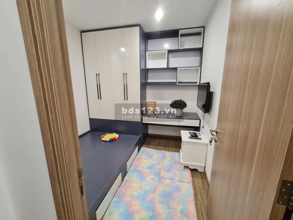 Chủ nhà gửi bán căn 2N1VS toà S102 Saphire Vinhomes Smartcity view thoáng hướng Mỹ Đình