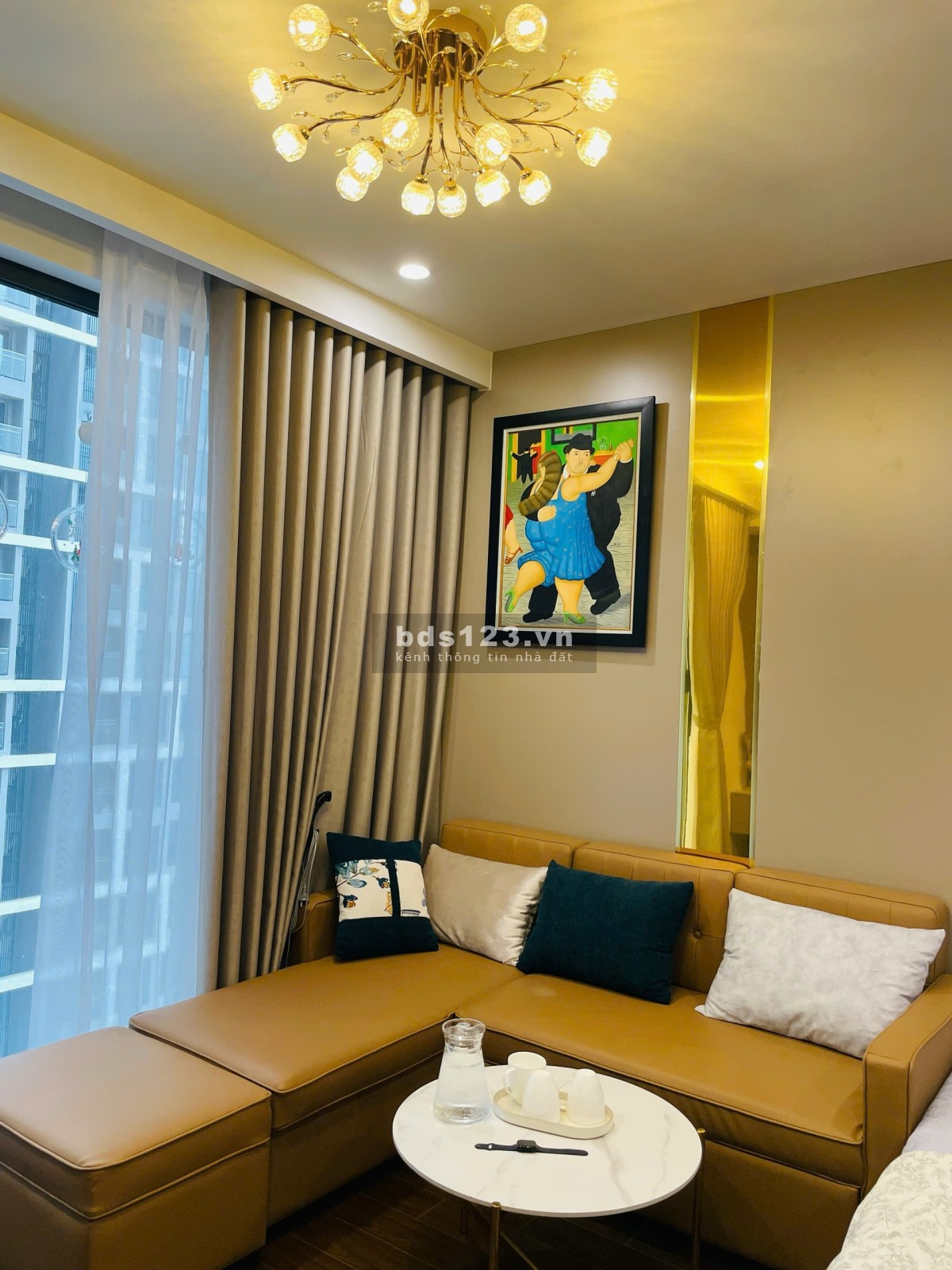 Chị gái em cần bán gấp căn Studio 30m2 toà D Masteri Vinhomes Smartcity