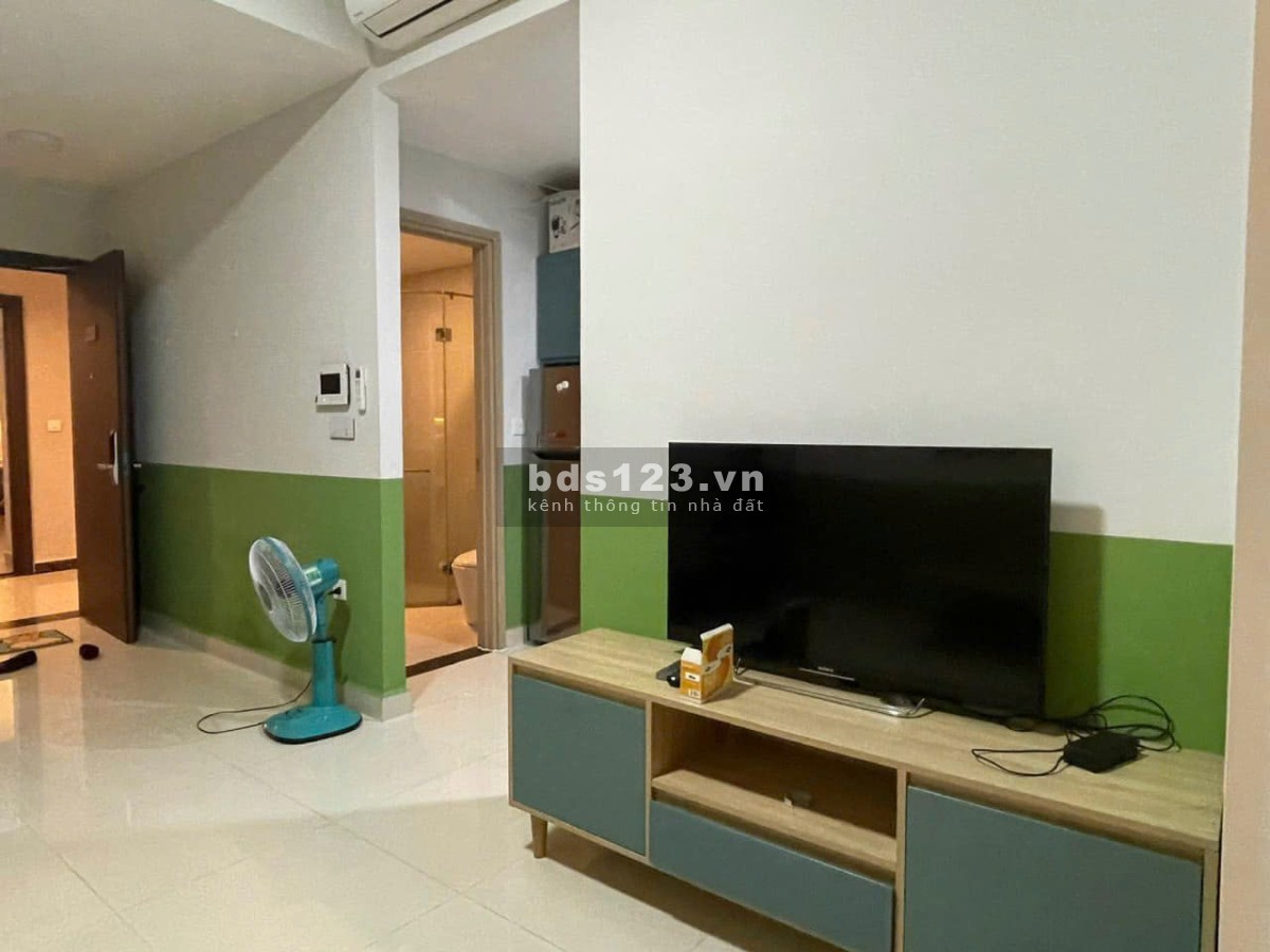 Chung cư Hoa Sen, Lạc Long Quân, Q11: 68m2, 2p ngủ, NT, 10tr/tháng