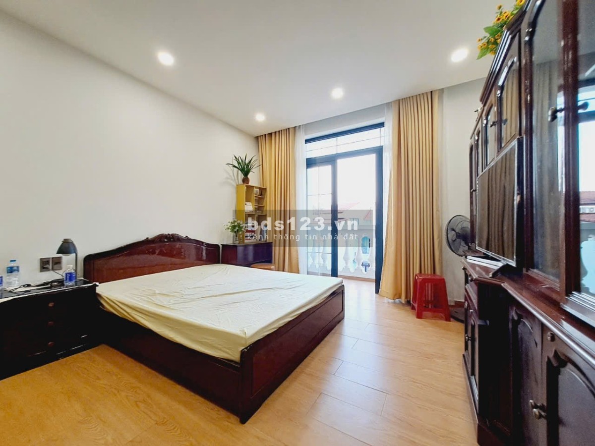 Cho thuê căn hộ đẹp 3PN-100m2 Full nội thất cao cấp trung tâm P.Thảo Điền TP. Thủ Đức giá 1000$/th