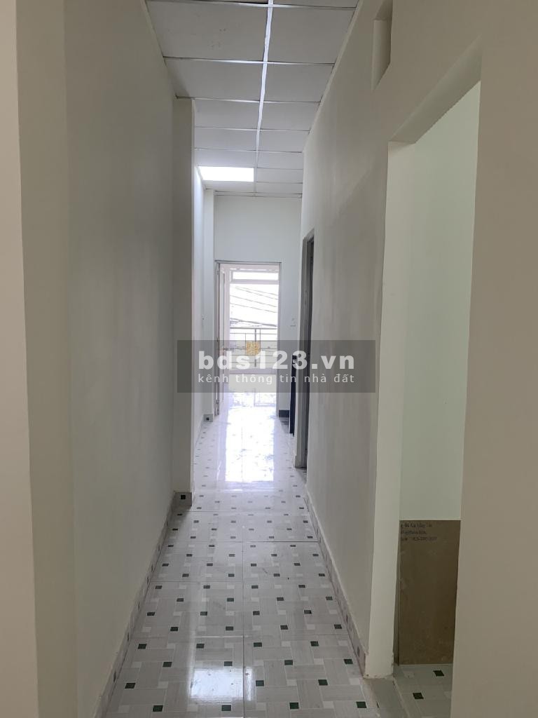 Đường cây cám, nhà DT 4×16M, 3 Phòng ngủ, hẻm 6m thông.