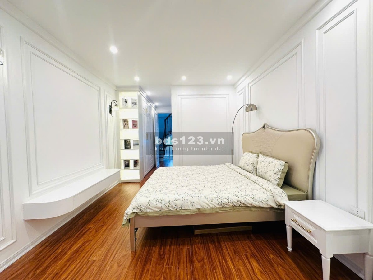 NHÀ HOÀNG HOA THÁM NỘI THẤT XỊN, NGÕ THÔNG, GẦN Ô TÔ TRÁNH XEM LÀ THÍCH 33m2x5T 6,9 TỶ