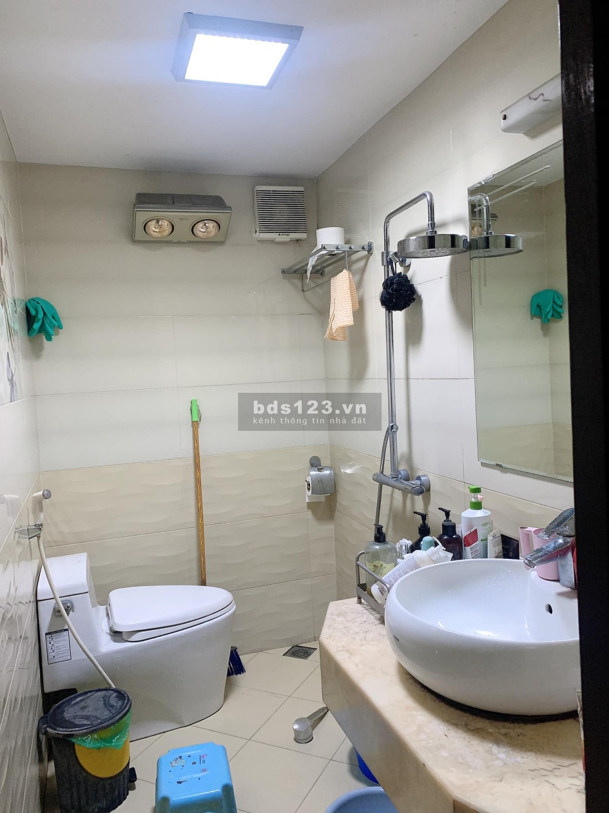 CHO THUÊ MẶT BẰNG KINH DOANH SẦM UẤT MẶT ĐƯỜNG XUÂN ĐỈNH 60M2, MẶT 4M GIÁ 8 TR/TH