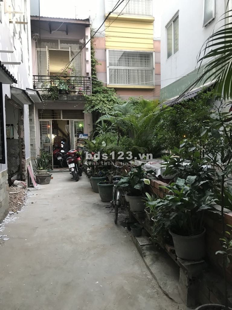  KHU VIP PHÚ NHUẬN - HXH ĐỖ CỬA - 33M2 - 2 Lầu - ĐOÀN THỊ ĐIỂM .