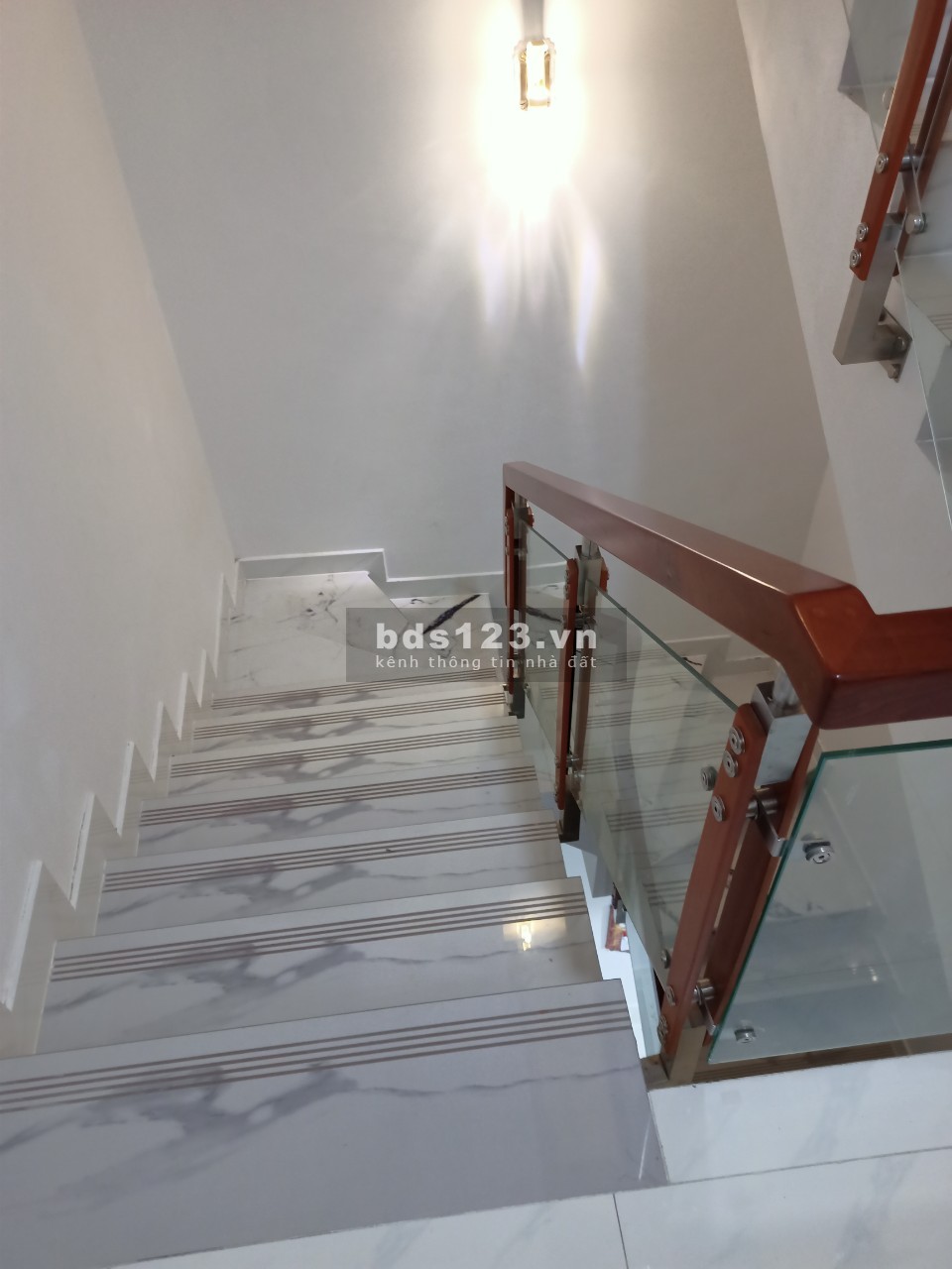 Chính chủ cần bán nhà hẻm 879 Hương Lộ 2, Bình tân